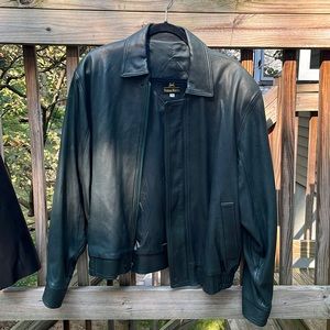 Neiman Marcus Men’s Green Leather Jacket - Size 38